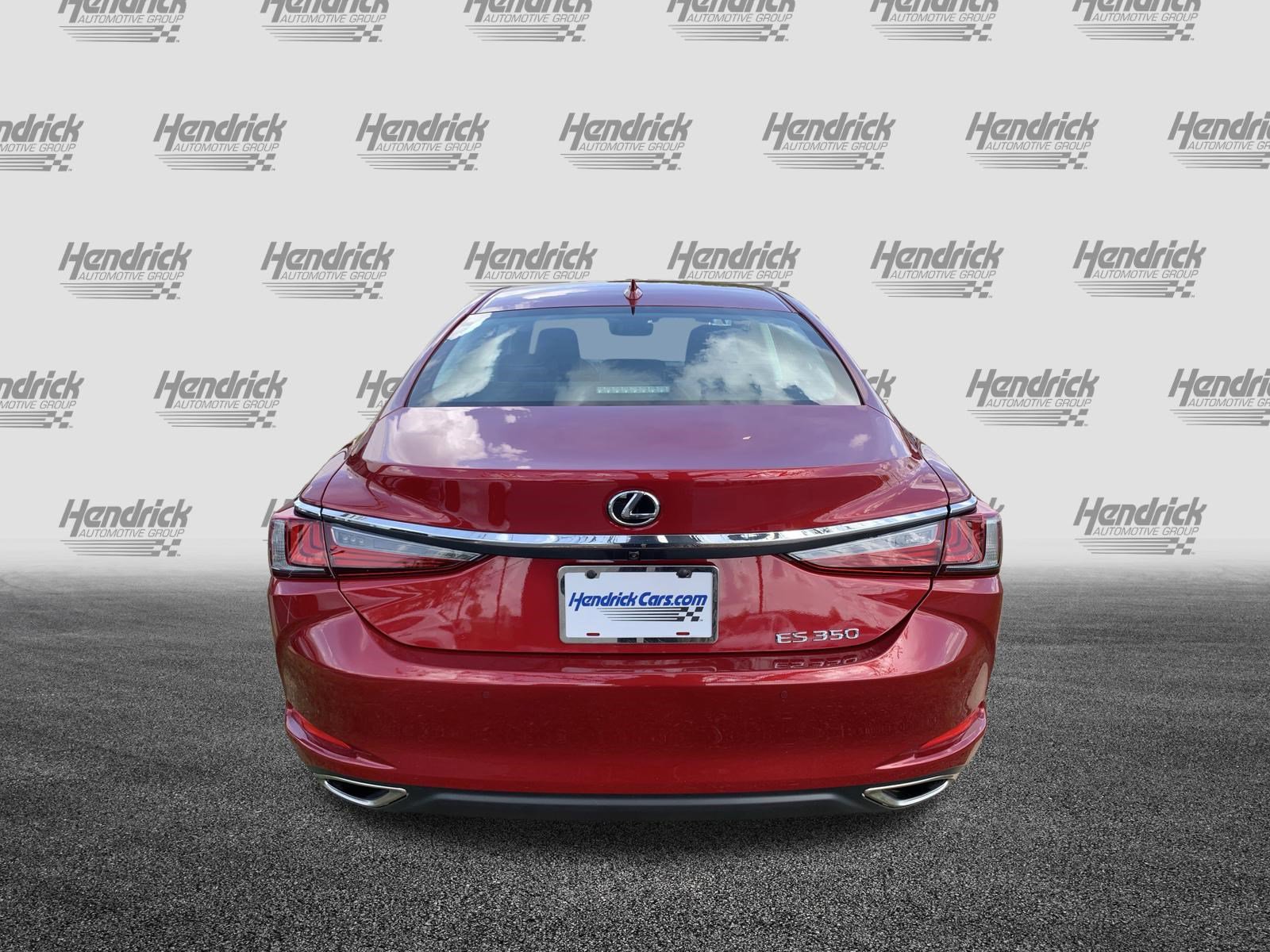 Certified 2024 Lexus ES 350 w/ Premium Package image 9