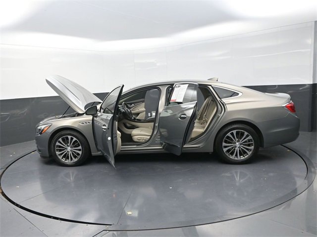 Used 2019 Buick LaCrosse Preferred image 38