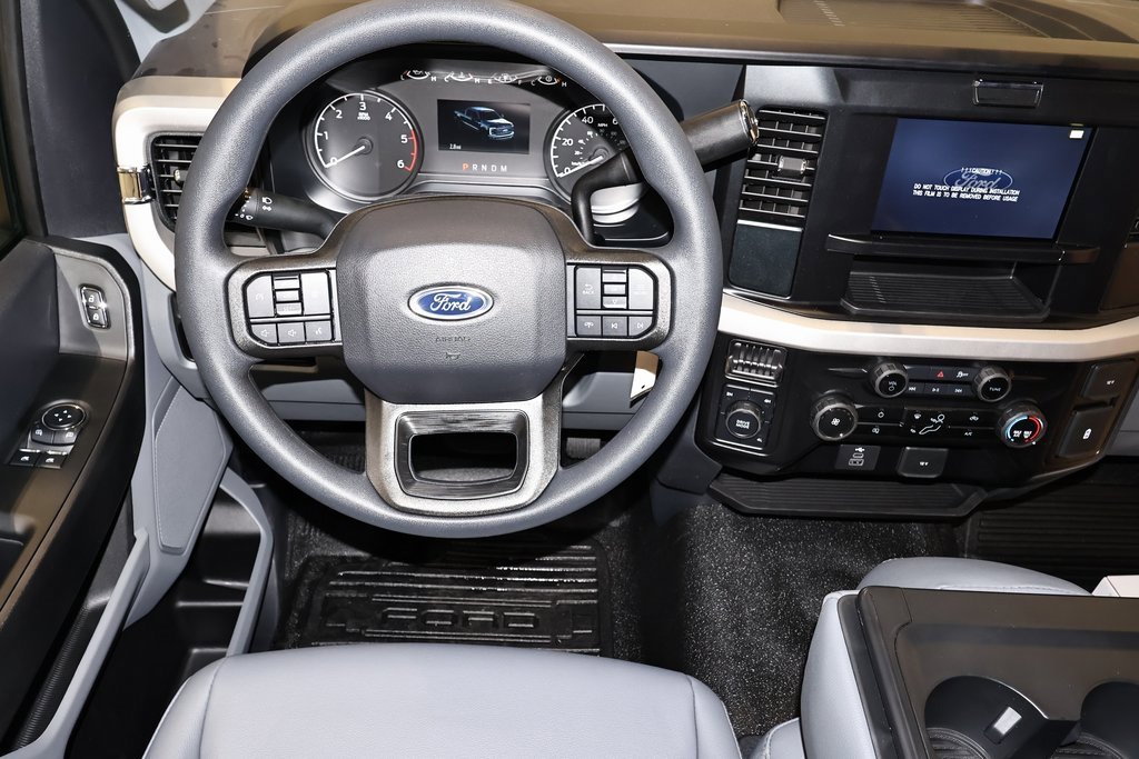 New 2026 Ford F550 4x4 Regular Cab Super Duty image 12