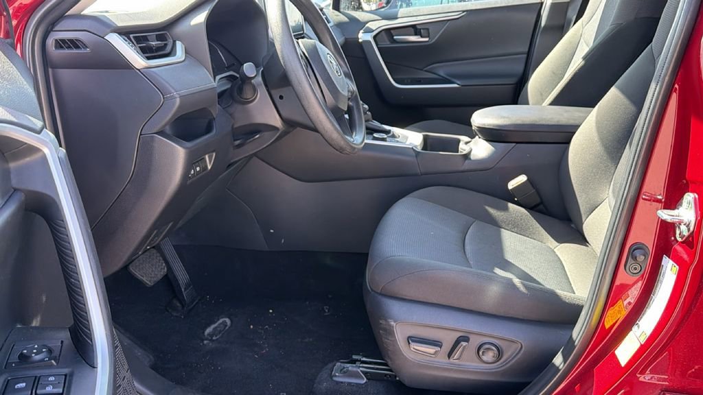 Certified 2025 Toyota RAV4 XLE image 12