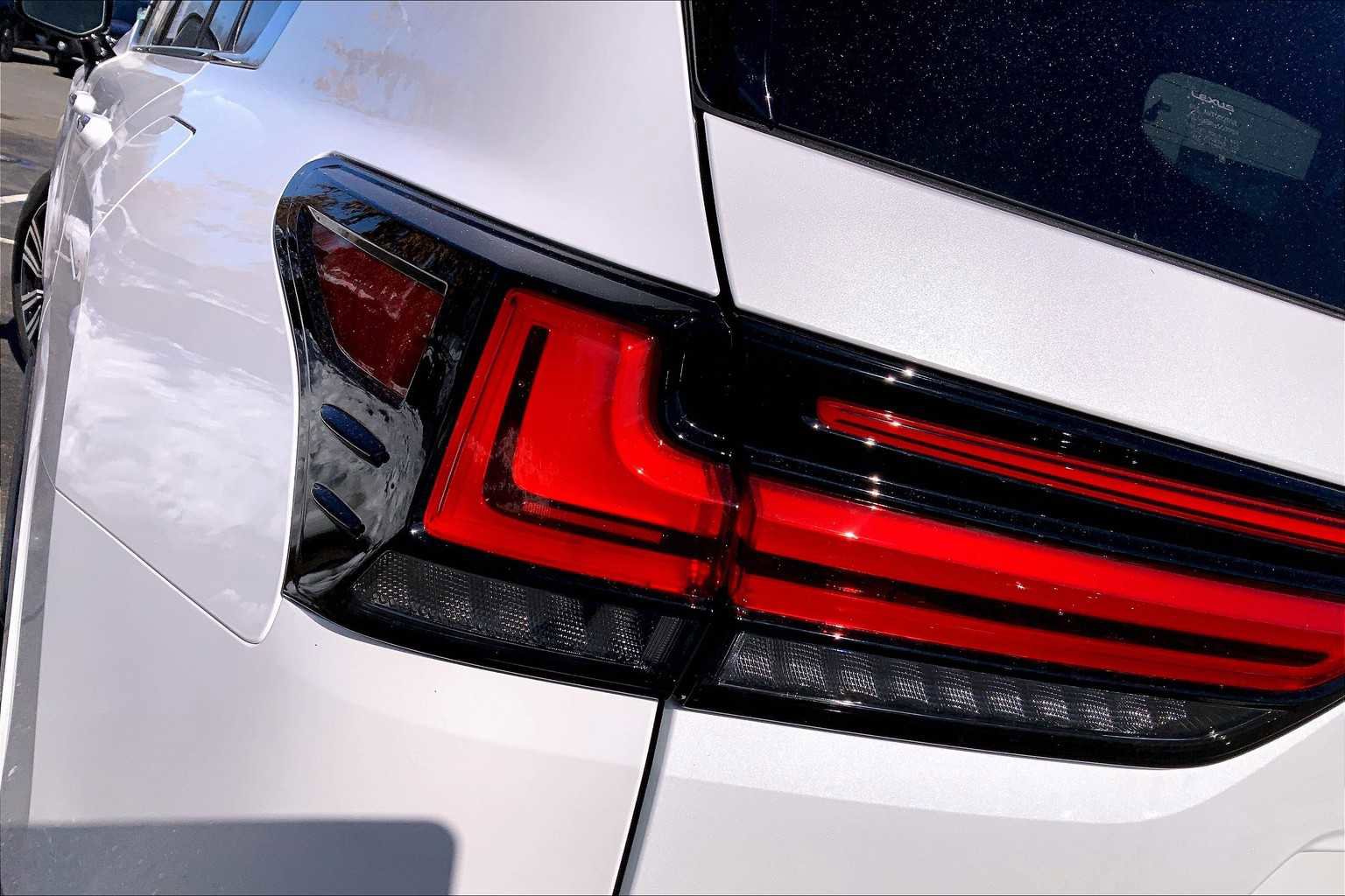 New 2025 Lexus LX 600 4WD w/ Luxury Package image 14