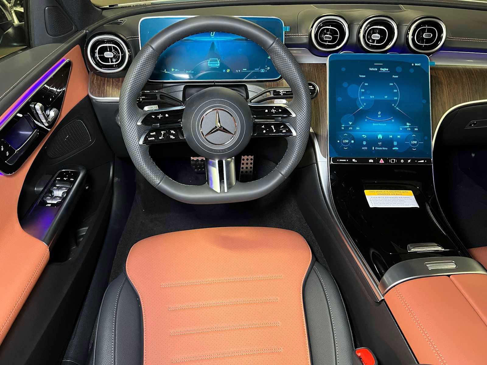 Used 2025 Mercedes-Benz C 300 4MATIC Sedan image 33