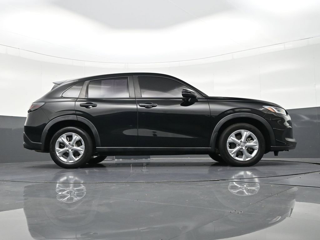 Used 2023 Honda HR-V LX image 28