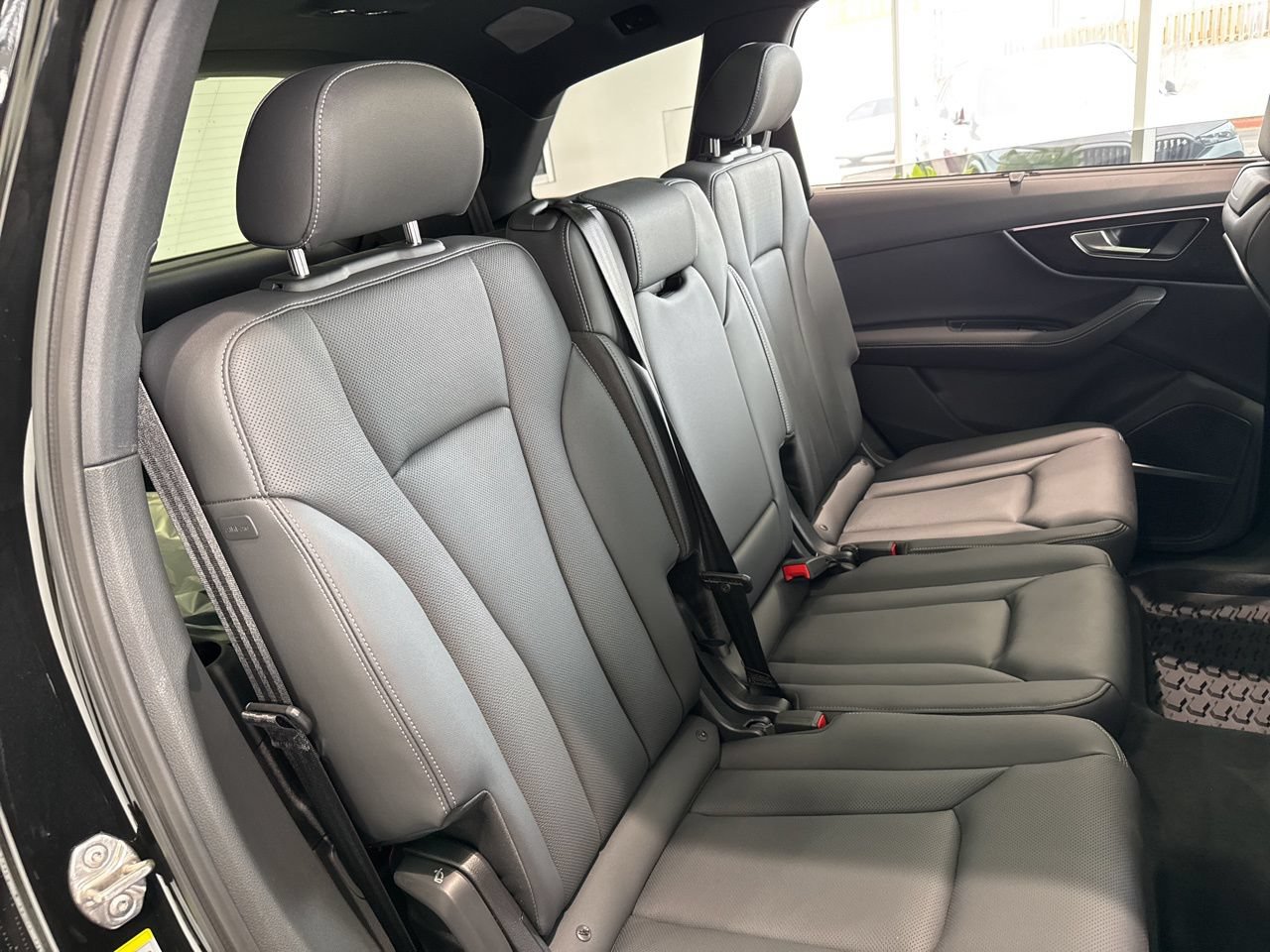 New 2026 Audi Q7 3.0T Premium Plus AWD/4WD image 47