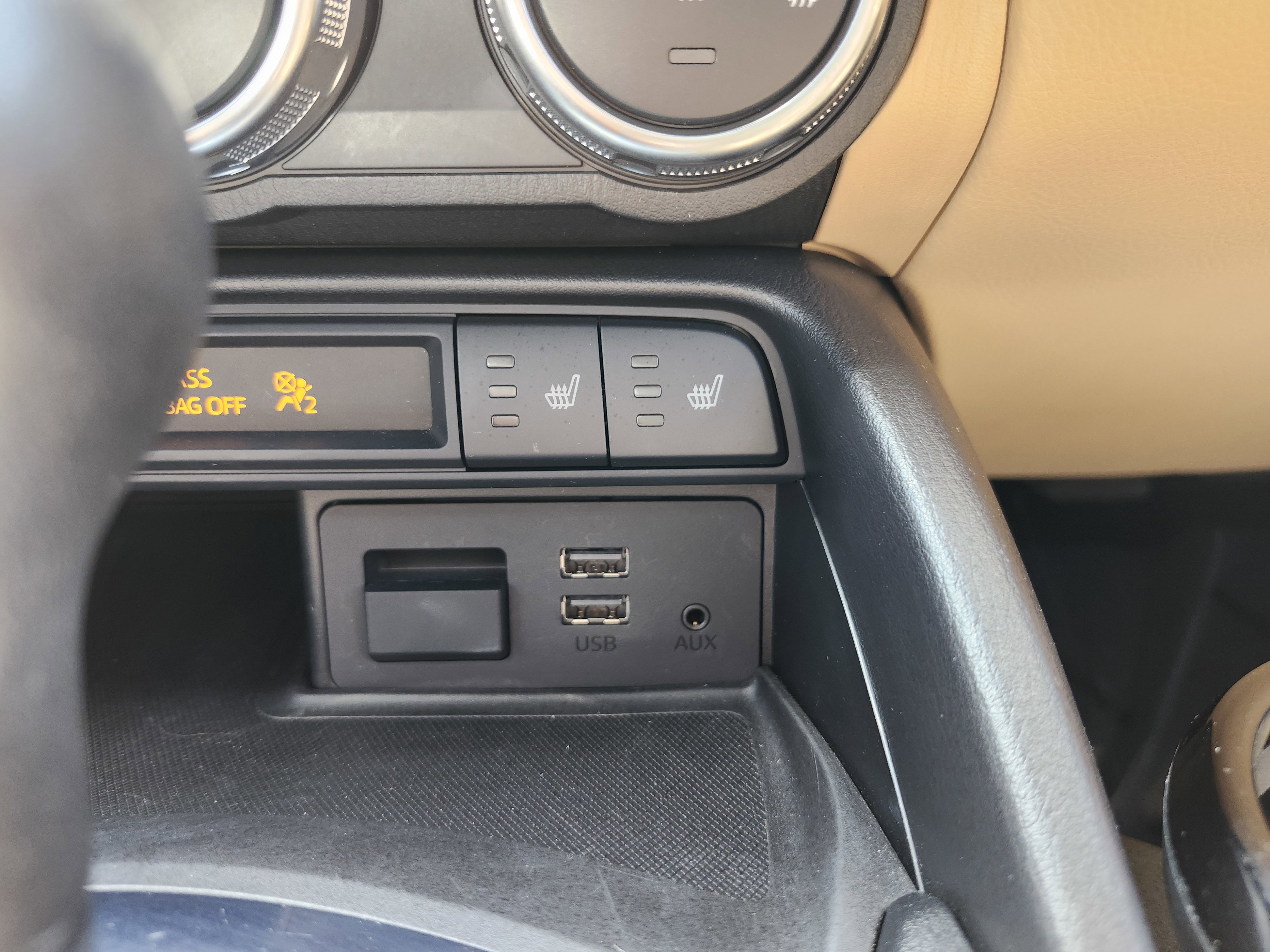 Used 2019 MAZDA MX-5 Miata RF Grand Touring RWD image 9