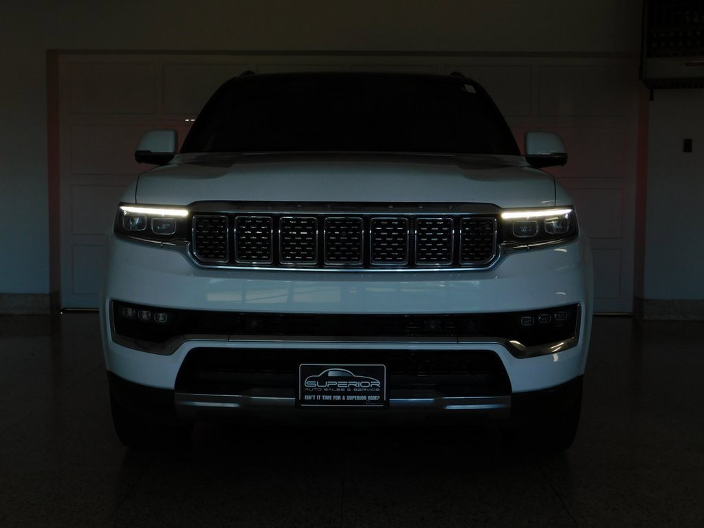 Used 2022 Jeep Grand Wagoneer Series II w/ Convenience Group III image 13