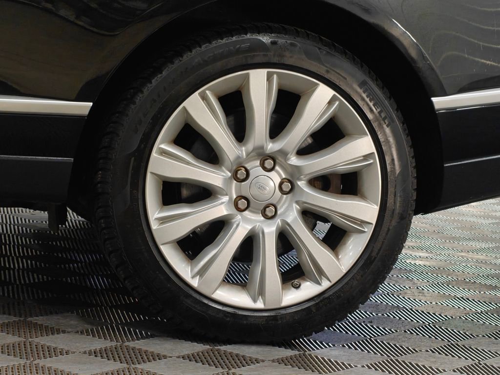 Used 2017 Land Rover Range Rover Supercharged image 77