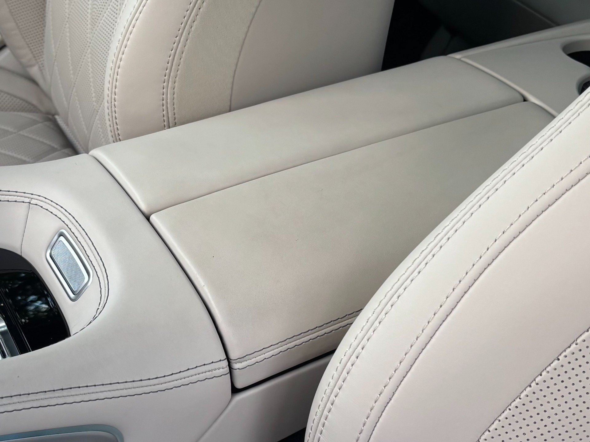 Used 2021 Mercedes-Benz GLS 63 AMG 4MATIC image 31