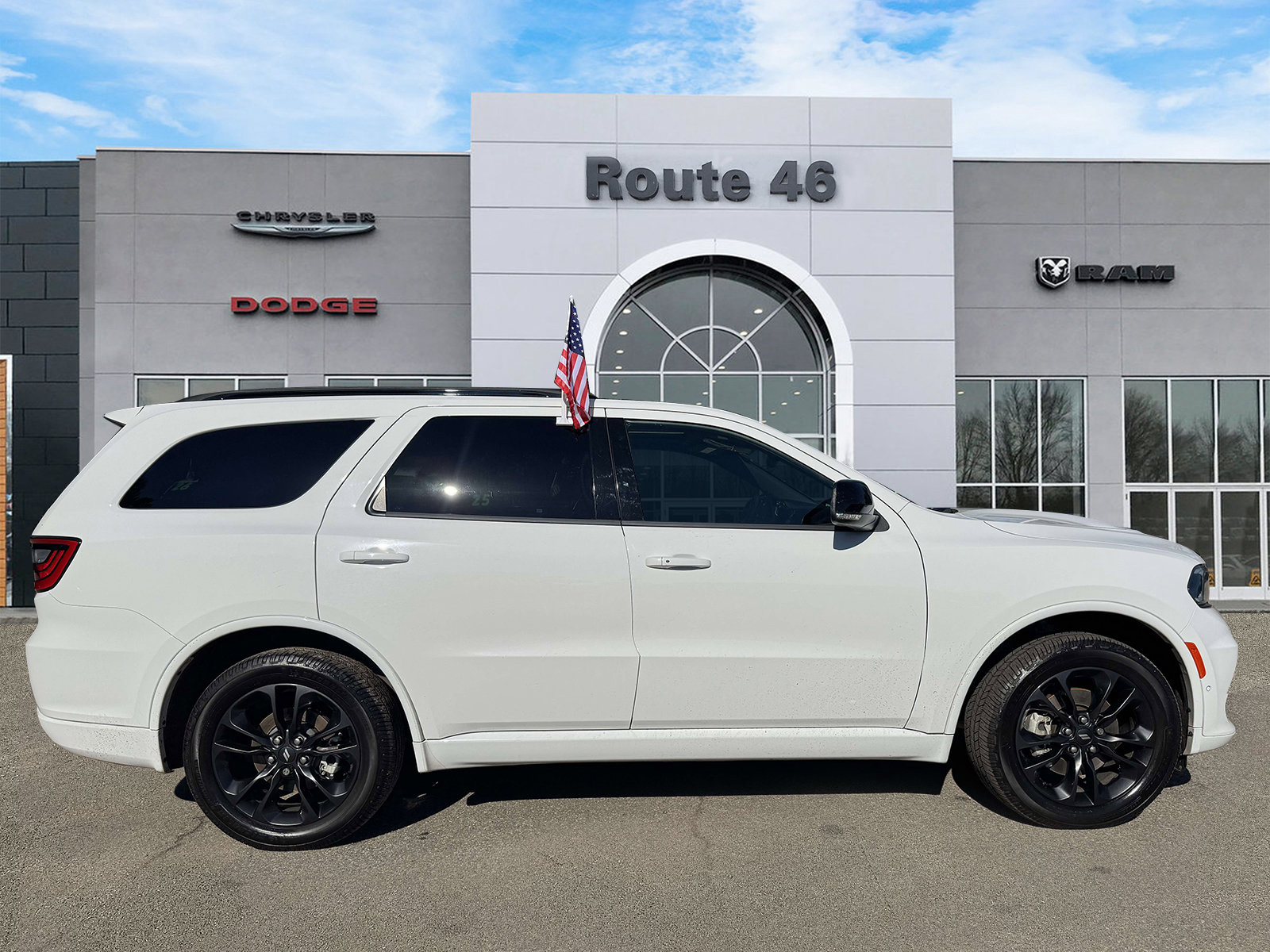 Used 2023 Dodge Durango GT AWD/4WD image 12