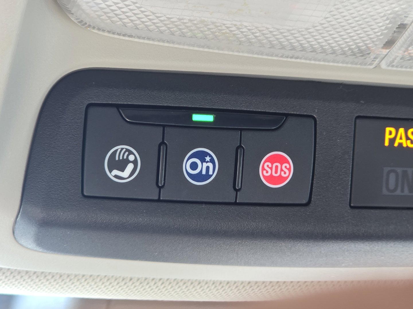 Certified 2020 Buick Encore GX Preferred w/ Cold Weather Comfort Package FWD image 11