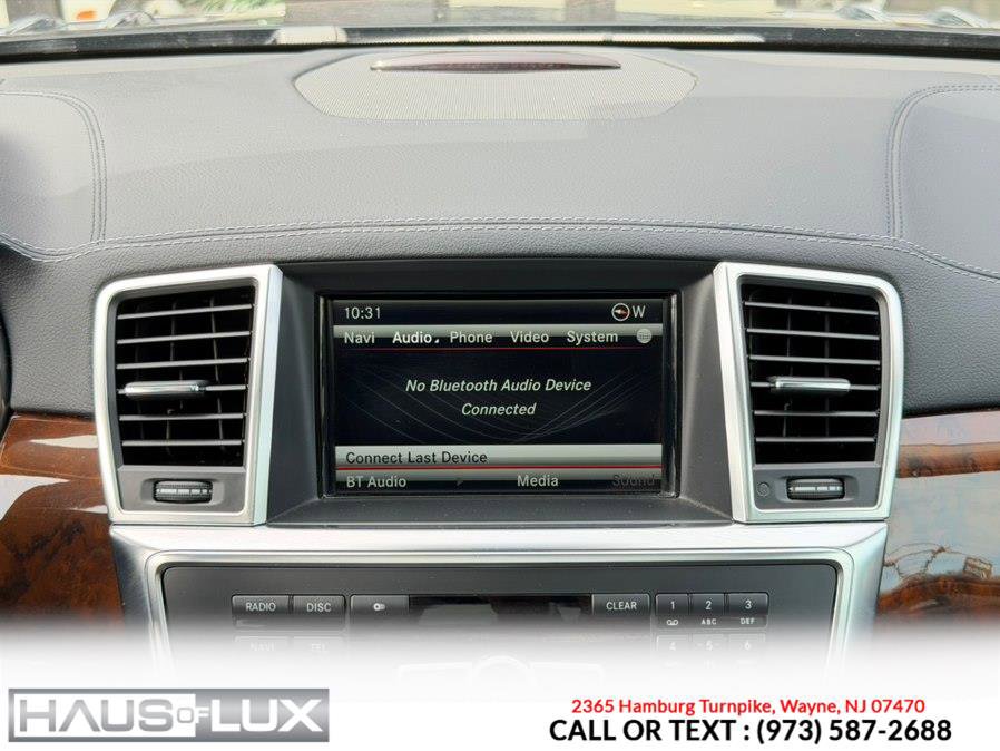 Used 2014 Mercedes-Benz GL 550 4MATIC w/ Driver Assistance Package image 25