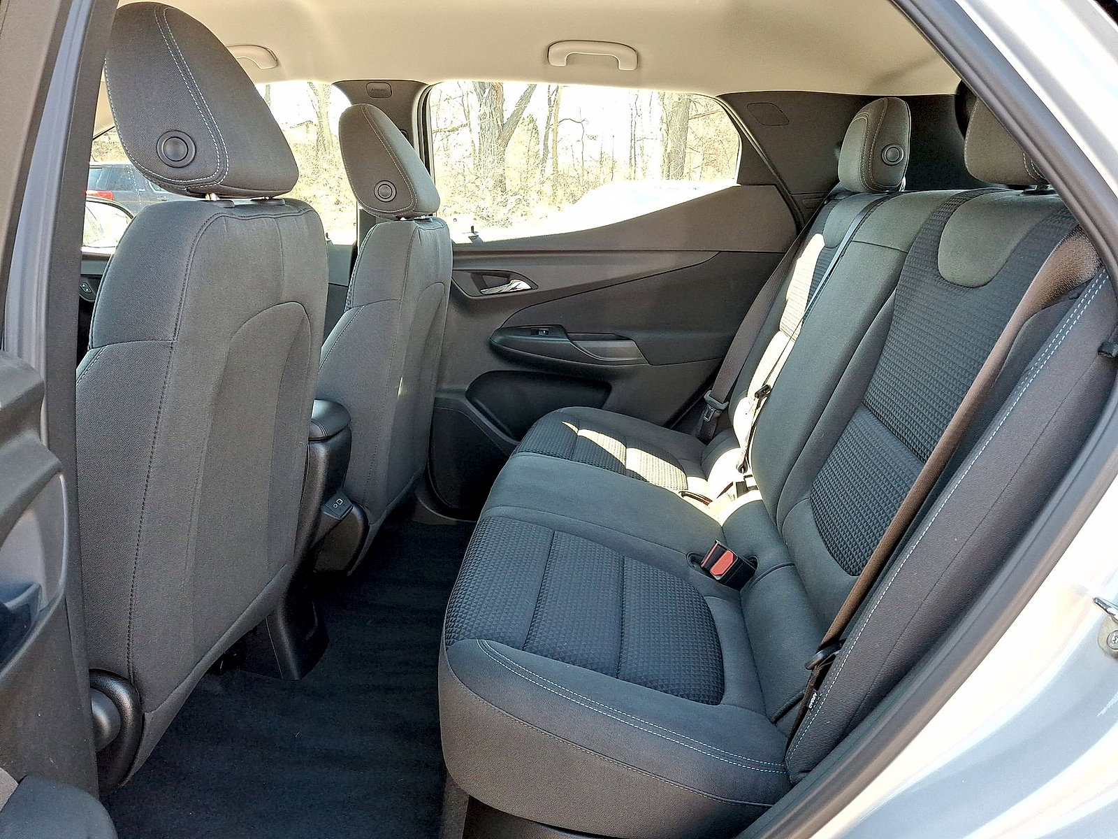 Used 2023 Chevrolet Bolt EUV LT image 25