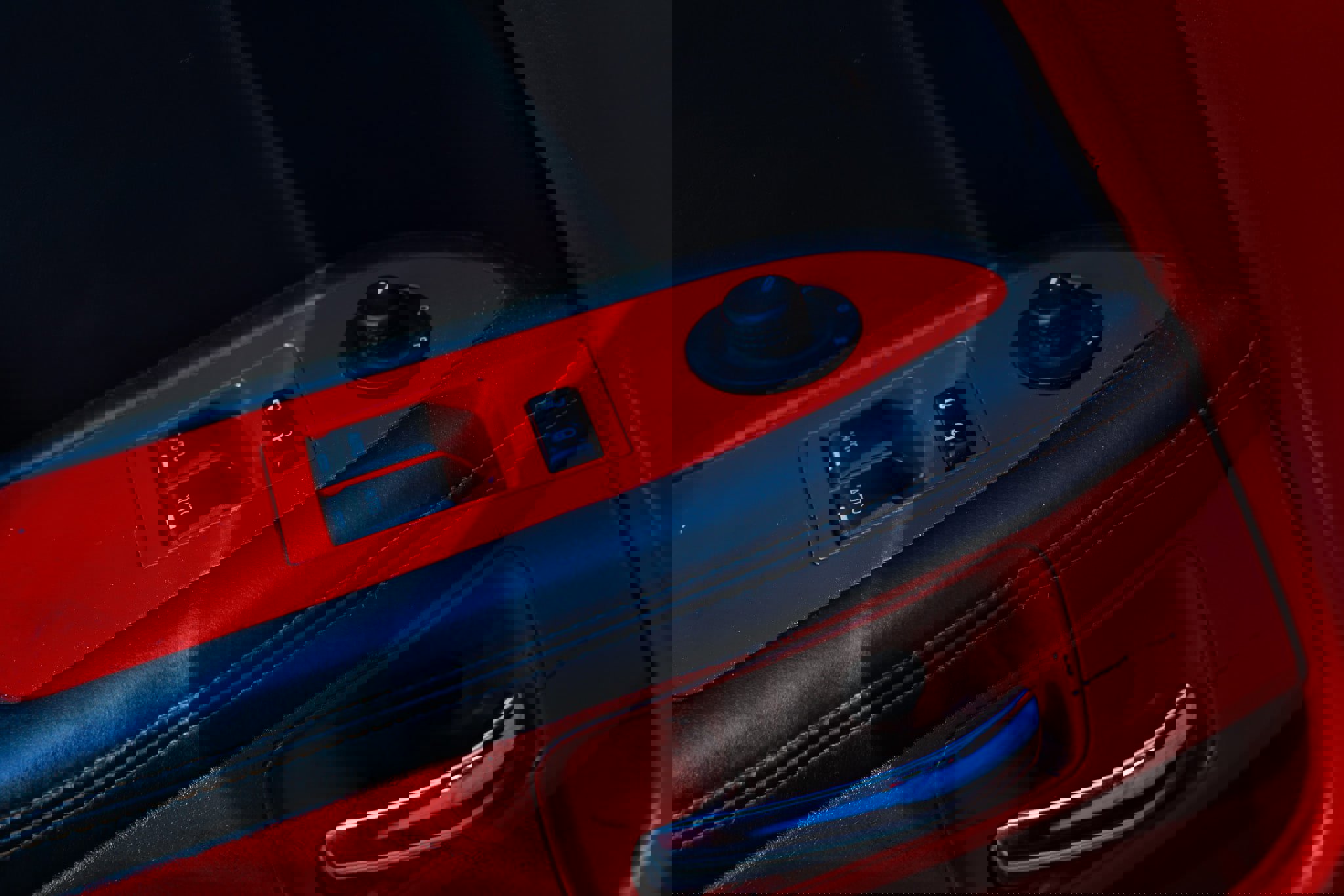 Used 2014 Dodge Challenger R/T image 41