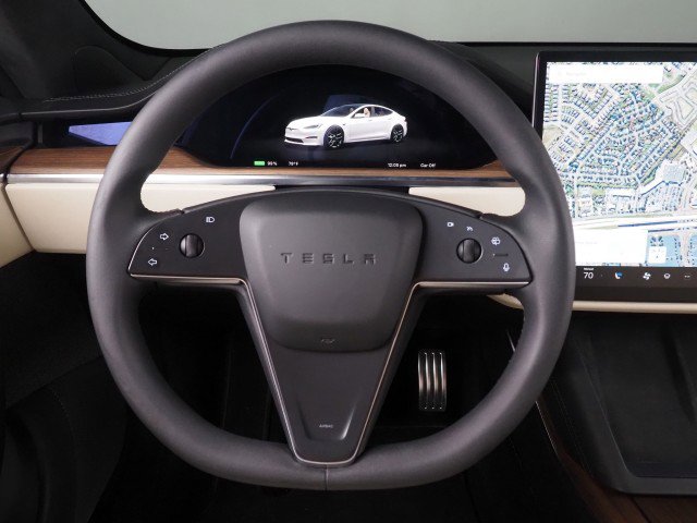 Used 2021 Tesla Model S Plaid image 31