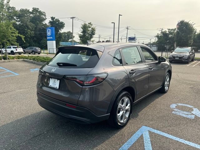 Certified 2023 Honda HR-V LX image 8
