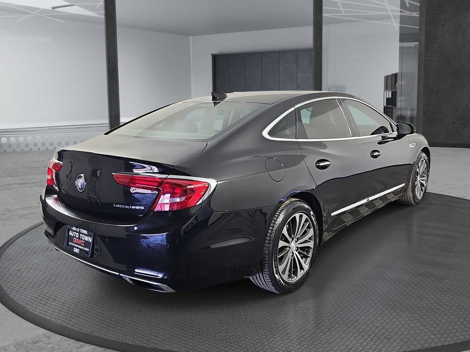 Used 2017 Buick LaCrosse Essence w/ Sun and Shade Package FWD image 5