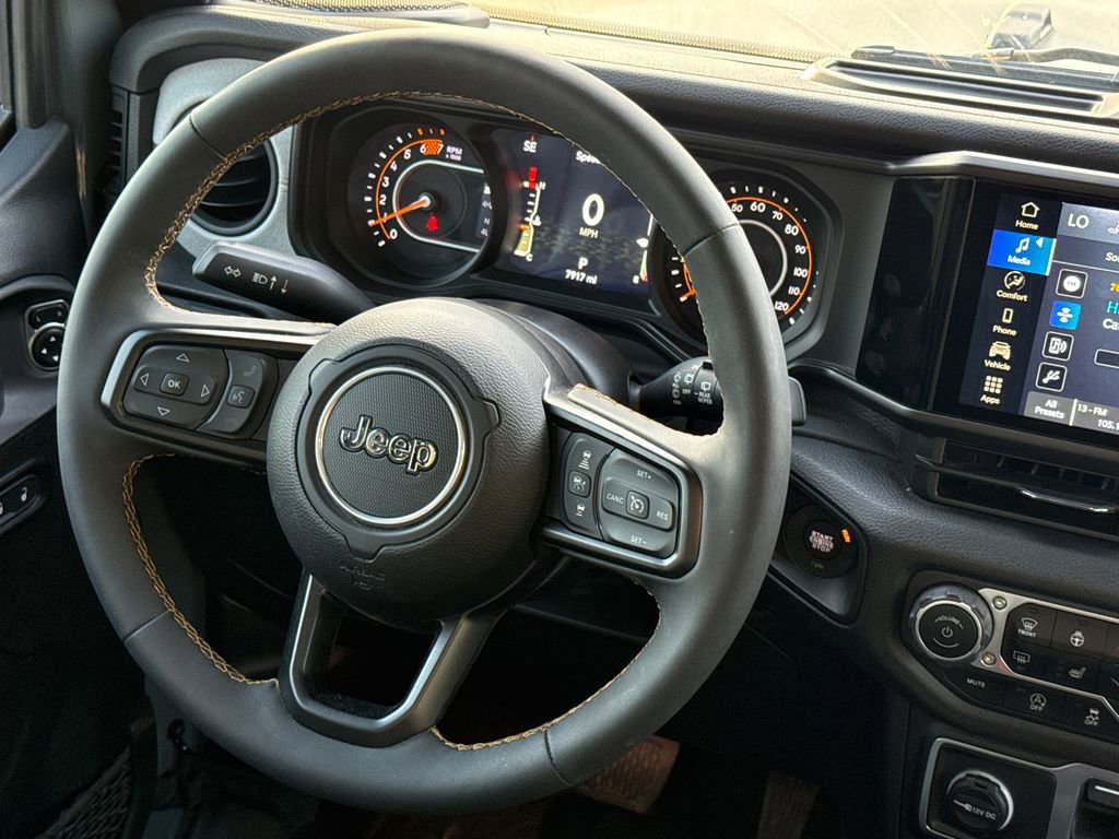 Used 2024 Jeep Wrangler Sport S image 13