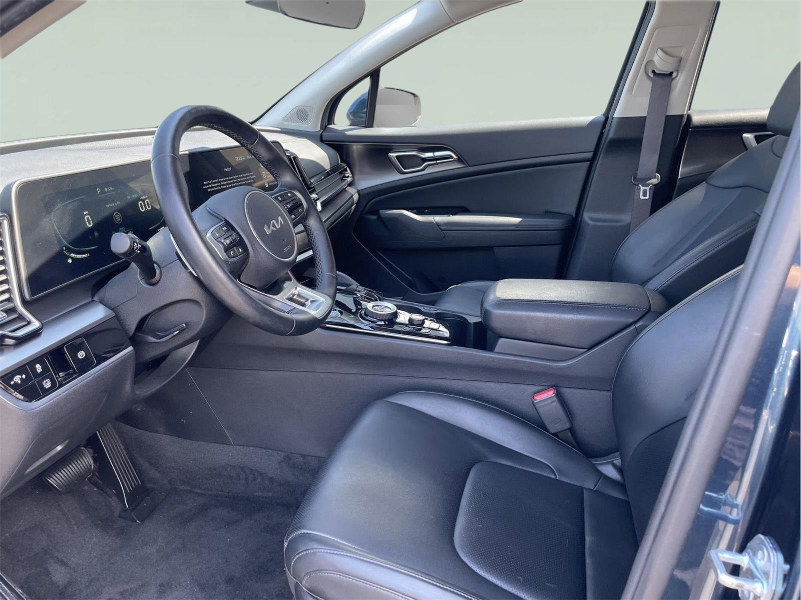 Used 2023 Kia Sportage EX AWD/4WD image 11