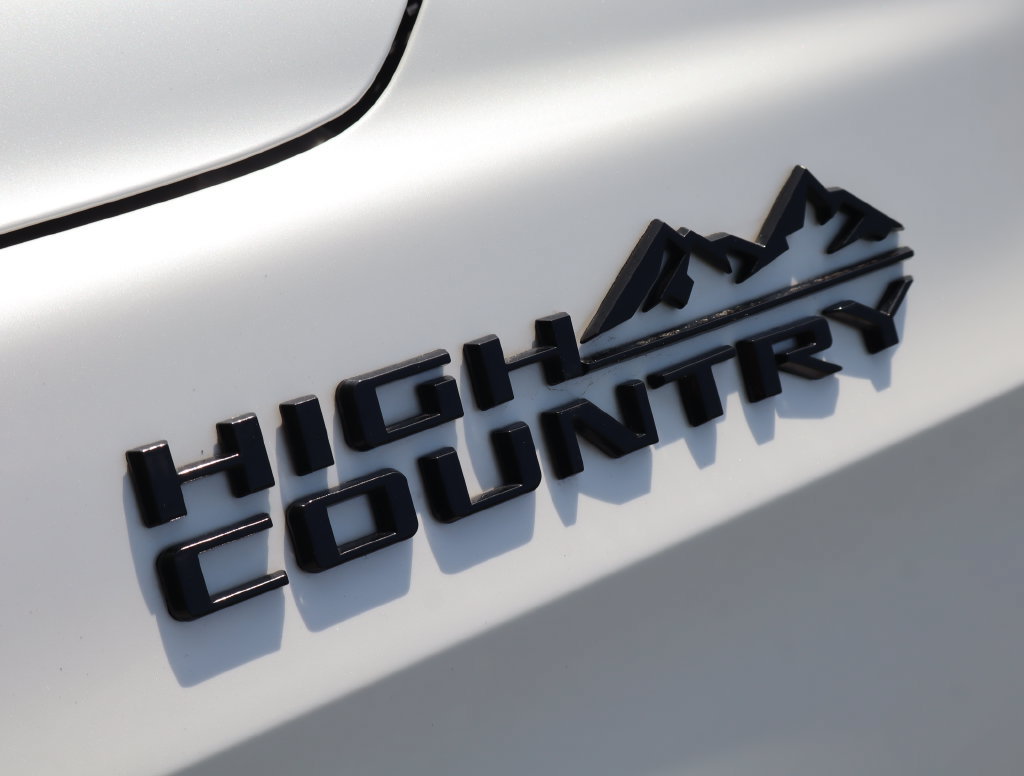 Certified 2022 Chevrolet Tahoe High Country AWD/4WD image 57