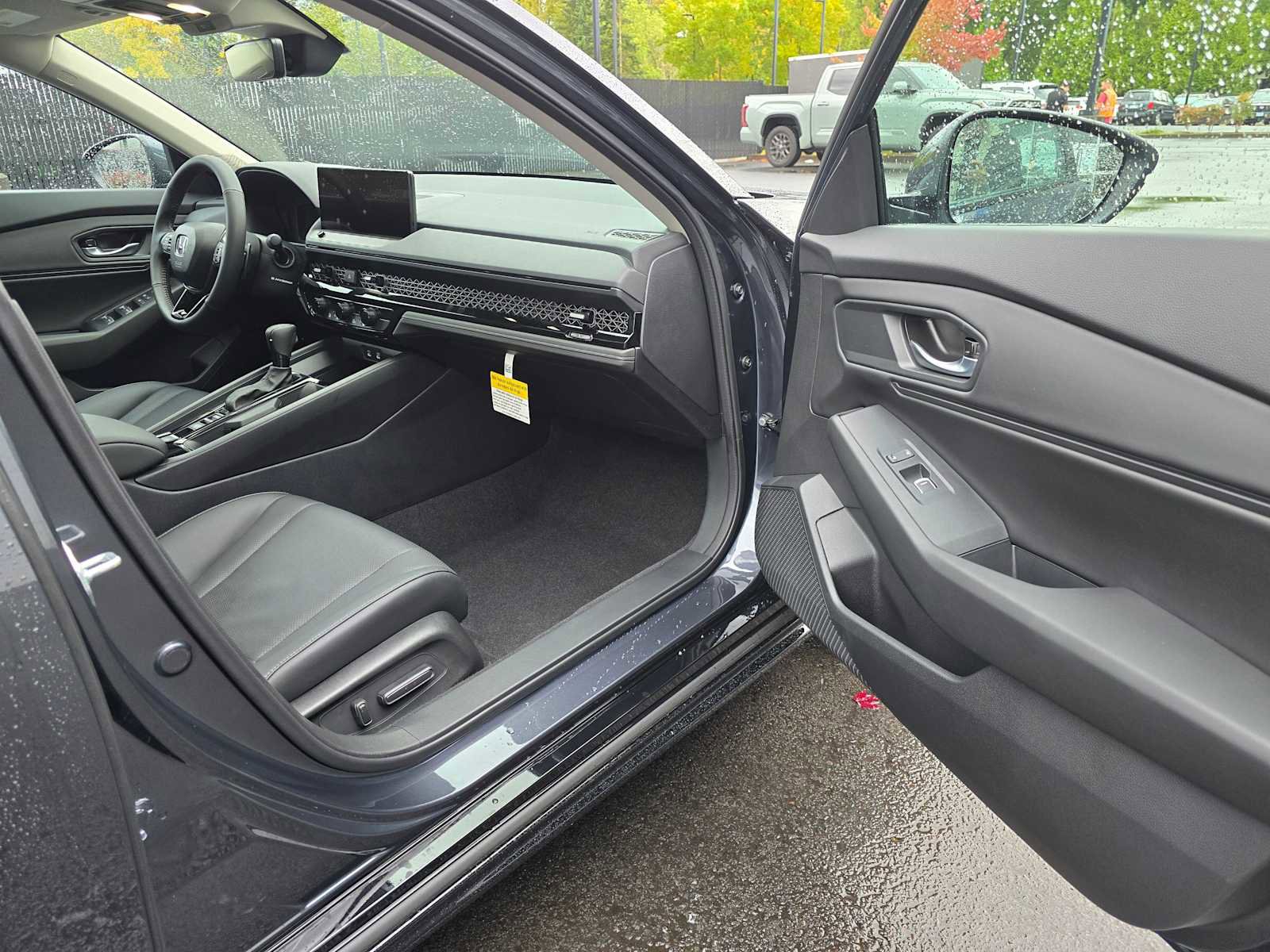 New 2025 Honda Accord EX-L image 13