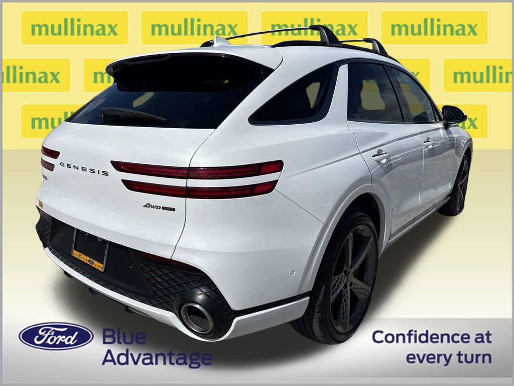 Used 2025 Genesis GV70 3.5T Sport w/ Sport Advanced Package AWD/4WD image 4