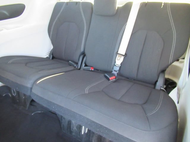 Certified 2023 Chrysler Voyager LX FWD image 33