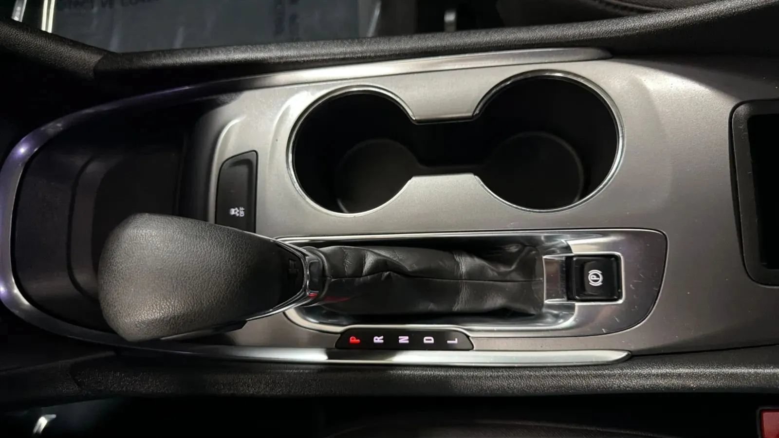 Used 2023 Chevrolet Malibu LT FWD image 12