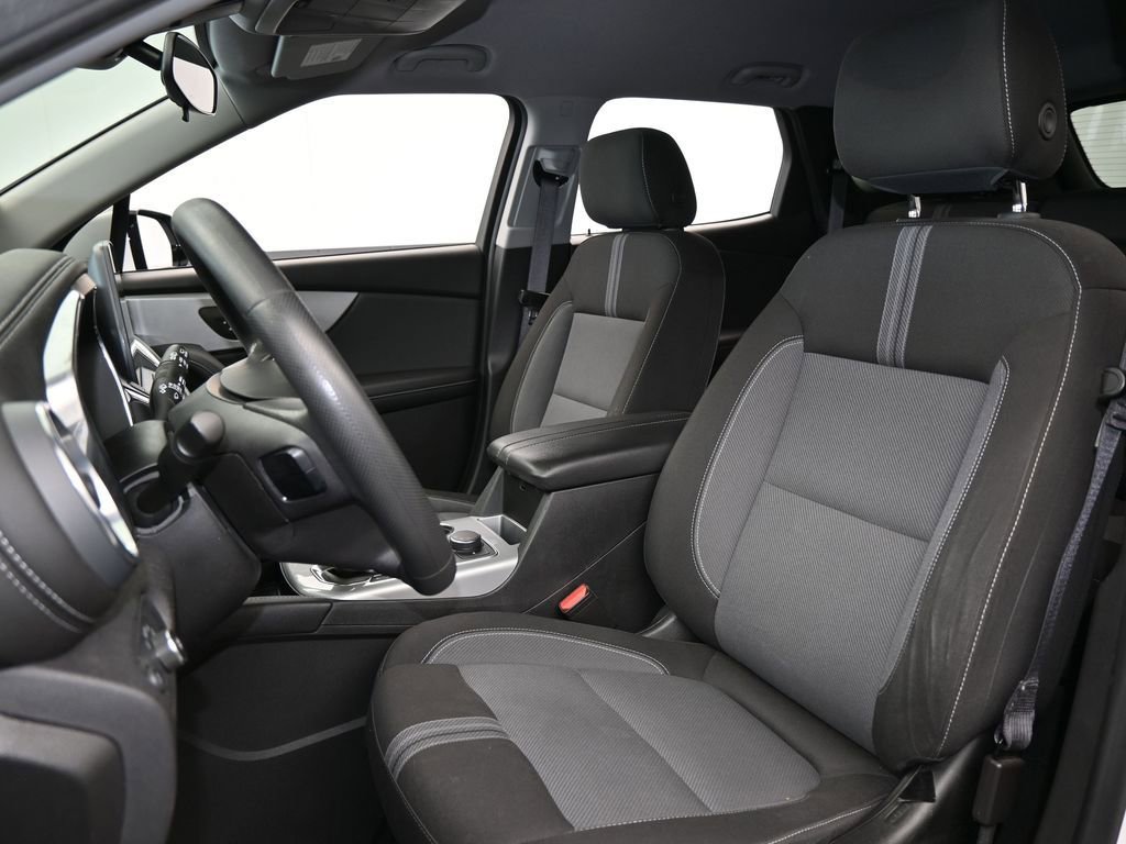 Used 2024 Chevrolet Blazer LT image 10