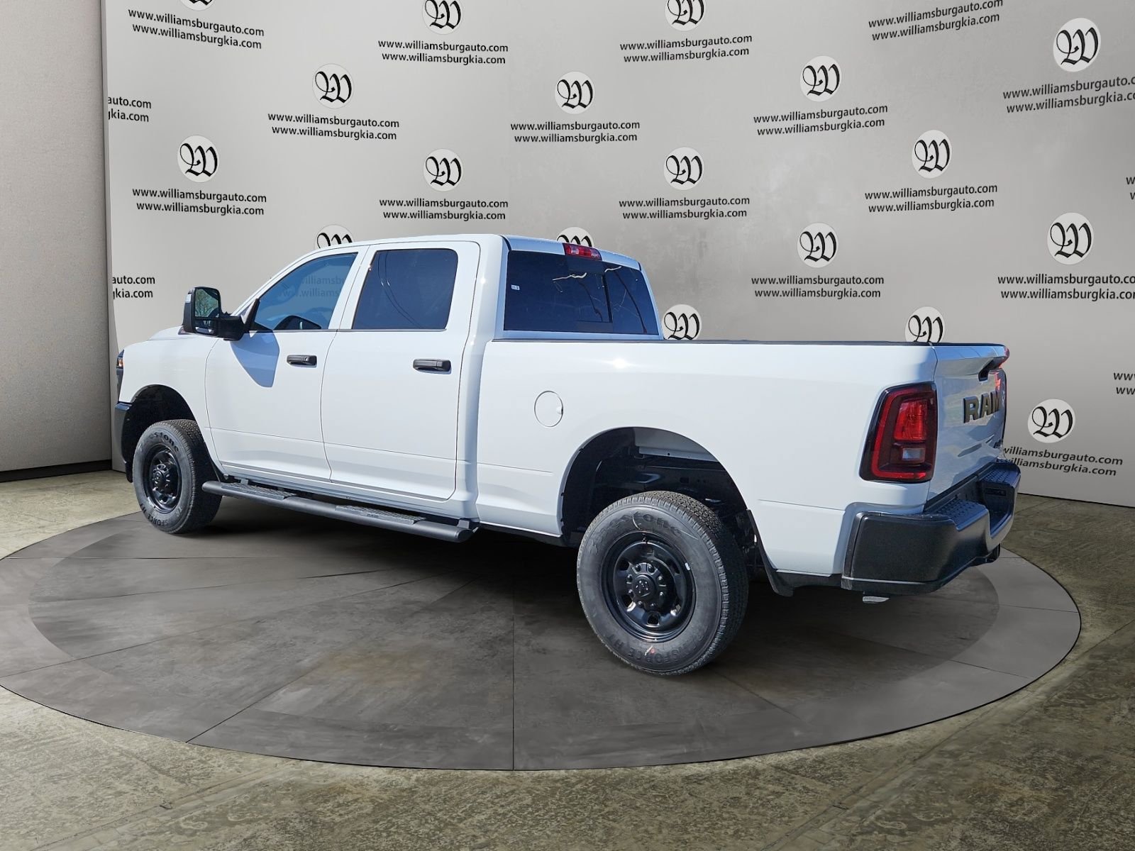 New 2026 RAM 2500 Tradesman AWD/4WD image 3