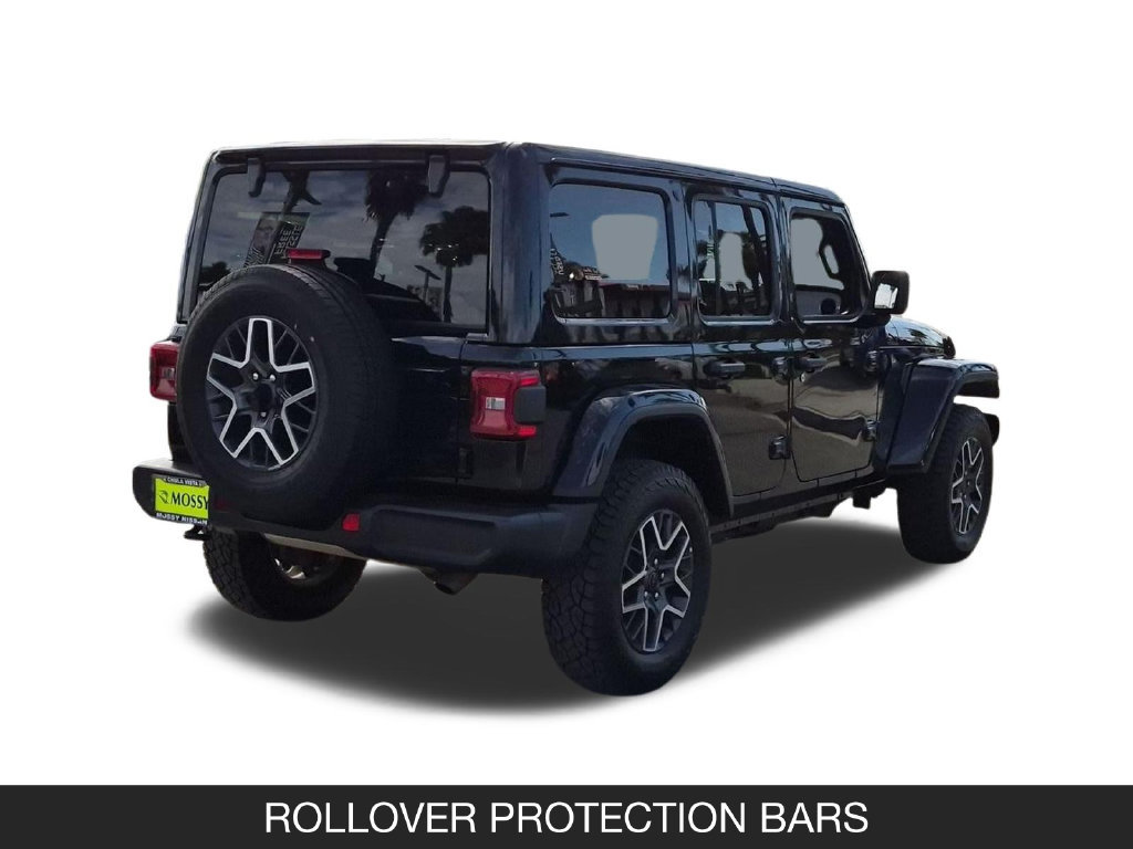 Used 2025 Jeep Wrangler Unlimited Sahara AWD/4WD image 9