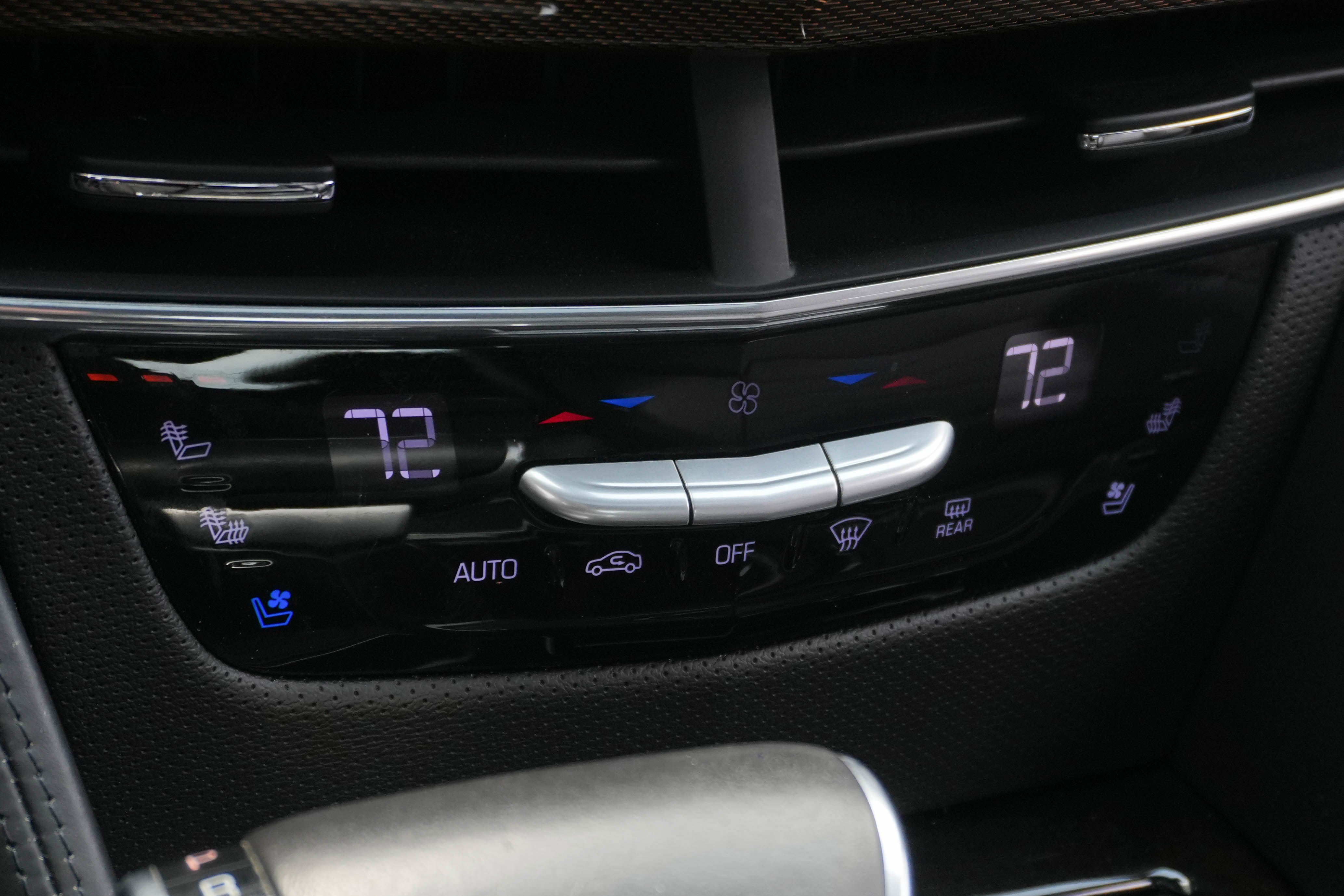 Used 2018 Cadillac CT6 Platinum AWD/4WD image 26