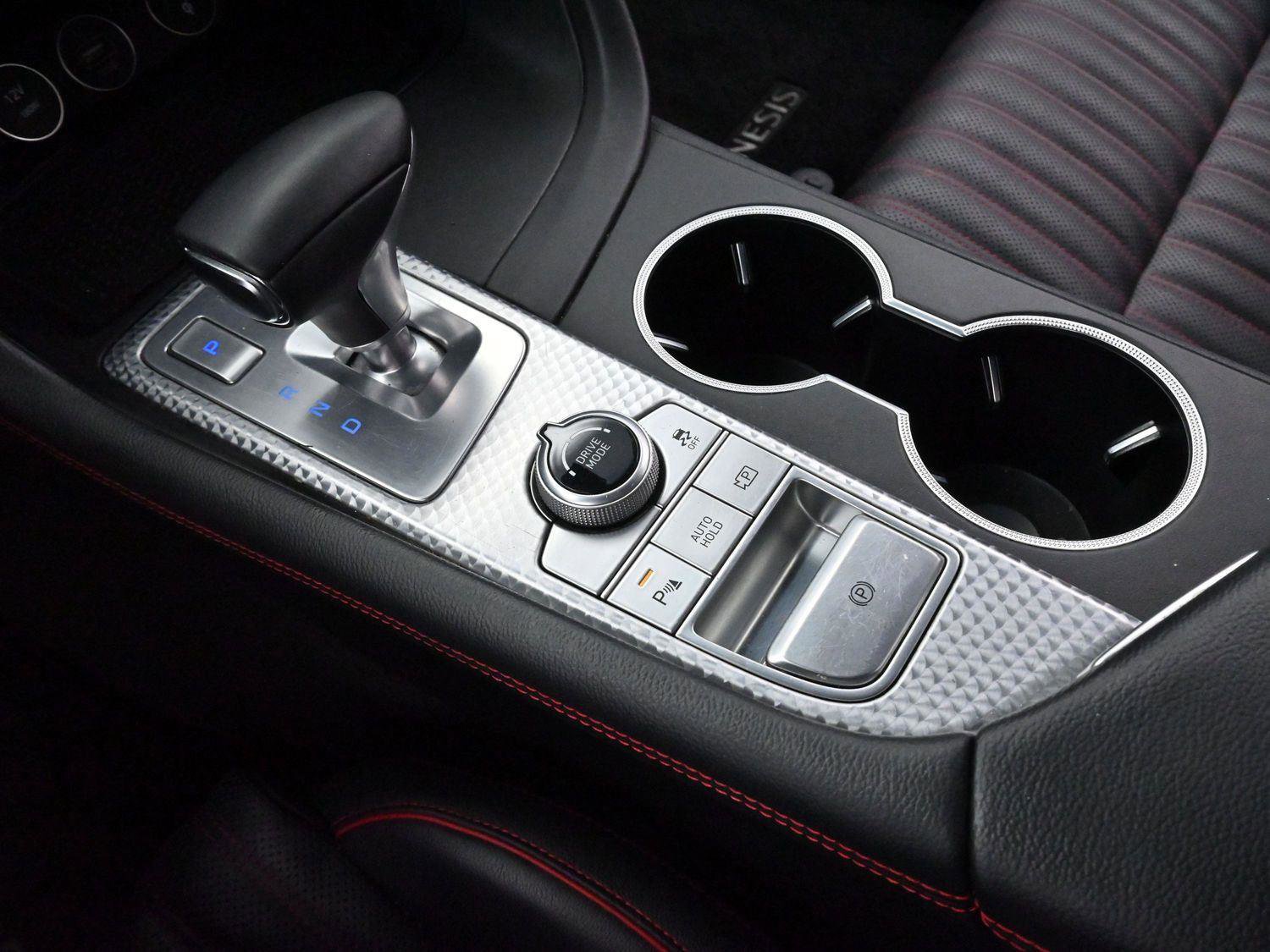 Used 2023 Genesis G70 2.0T w/ Sport Prestige Package image 25