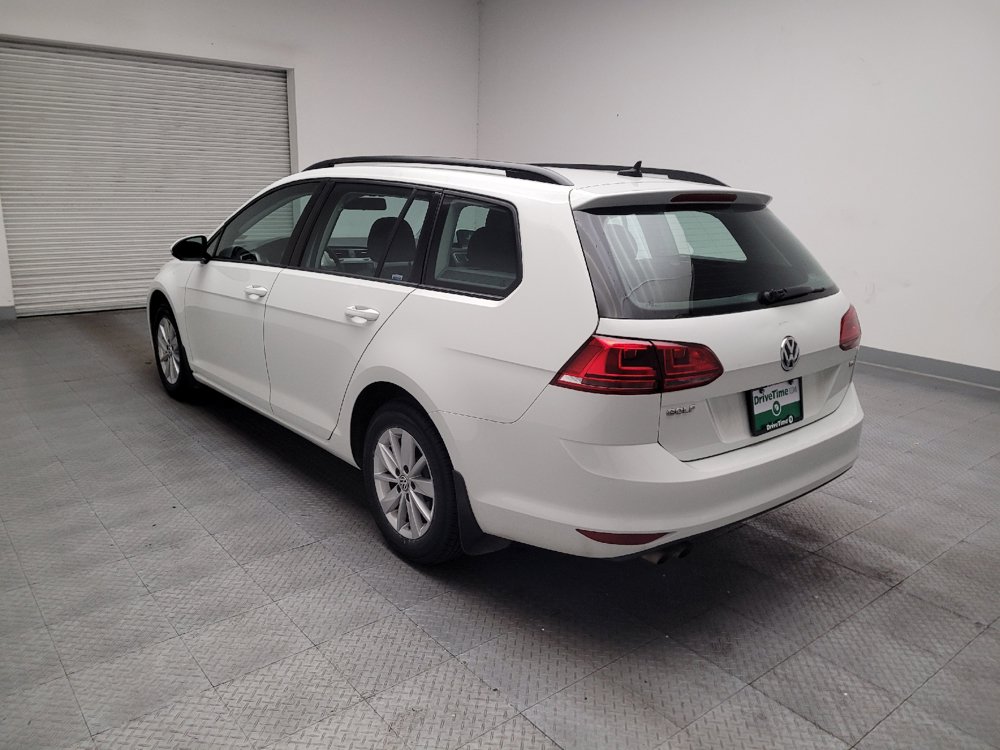 Used 2017 Volkswagen Golf S FWD image 5