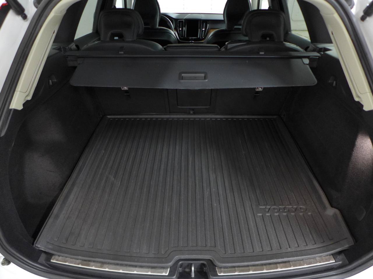 Used 2023 Volvo XC60 B5 Plus w/ Climate Package AWD/4WD image 61