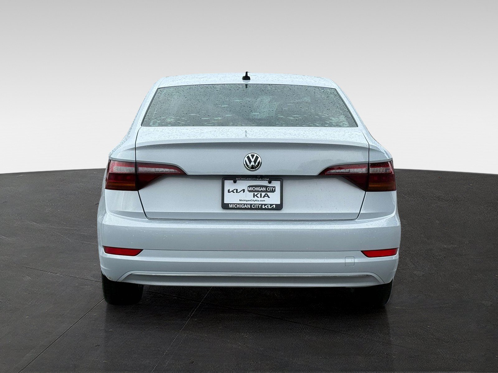 Used 2019 Volkswagen Jetta R-Line FWD image 6