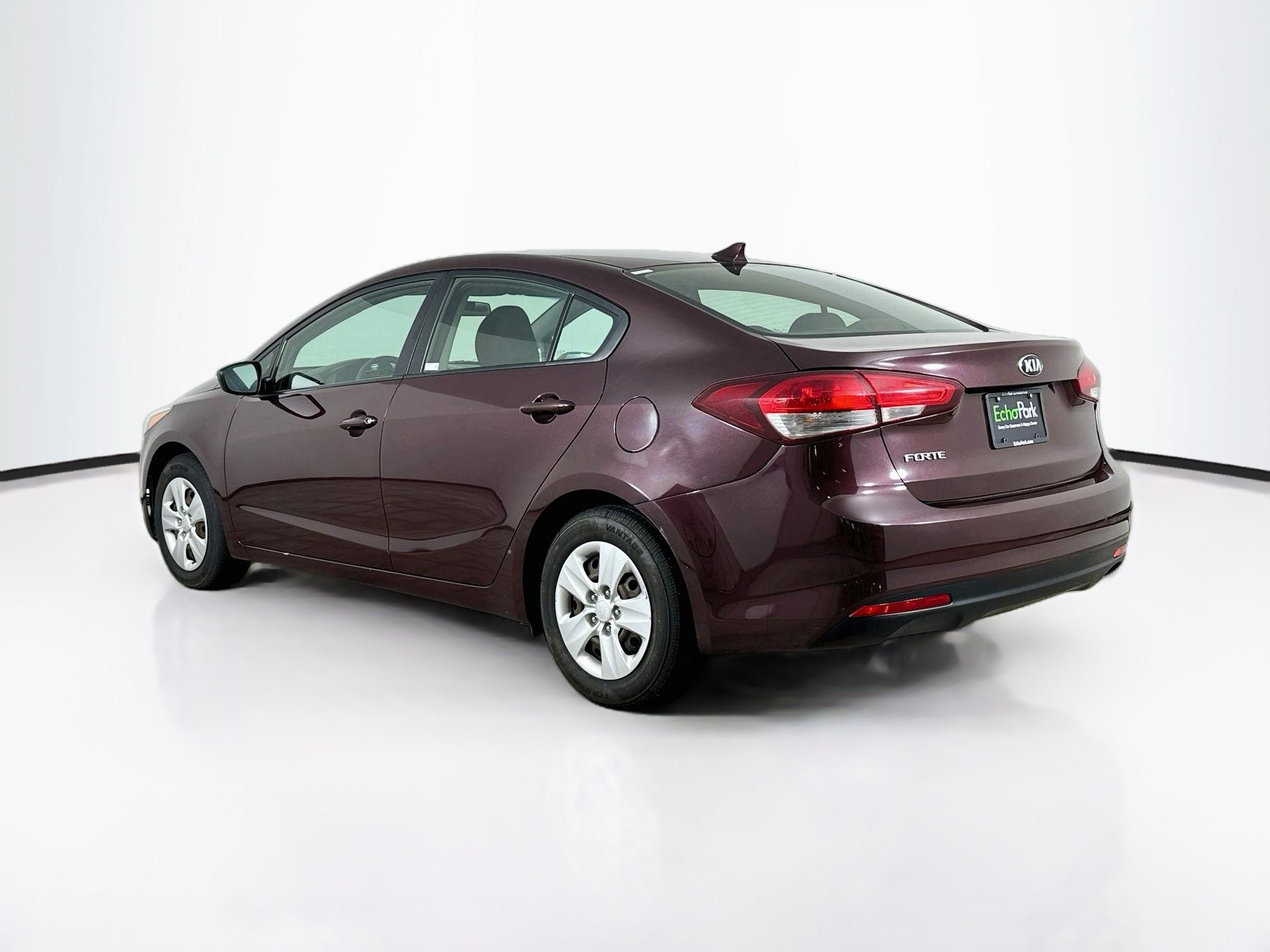 Used 2017 Kia Forte LX FWD image 5