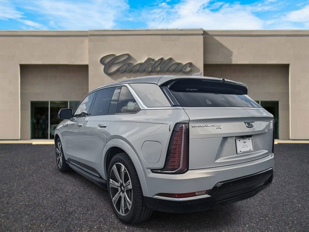 New 2025 Cadillac Escalade IQ Luxury 2 image 6