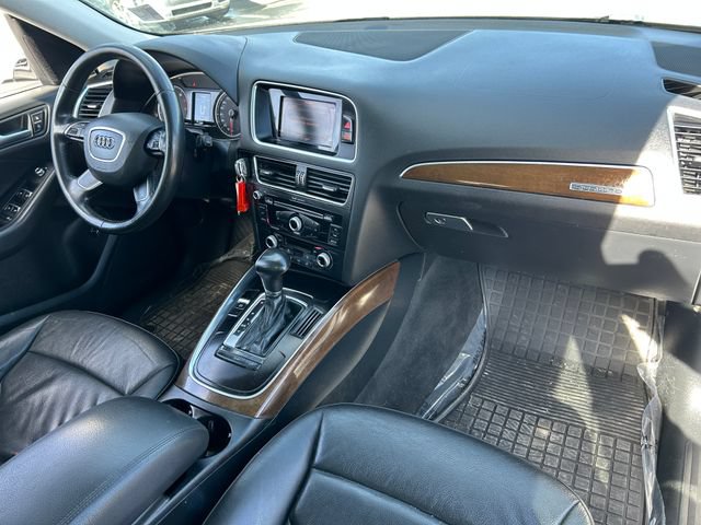 Used 2017 Audi Q5 2.0T Premium AWD/4WD image 32