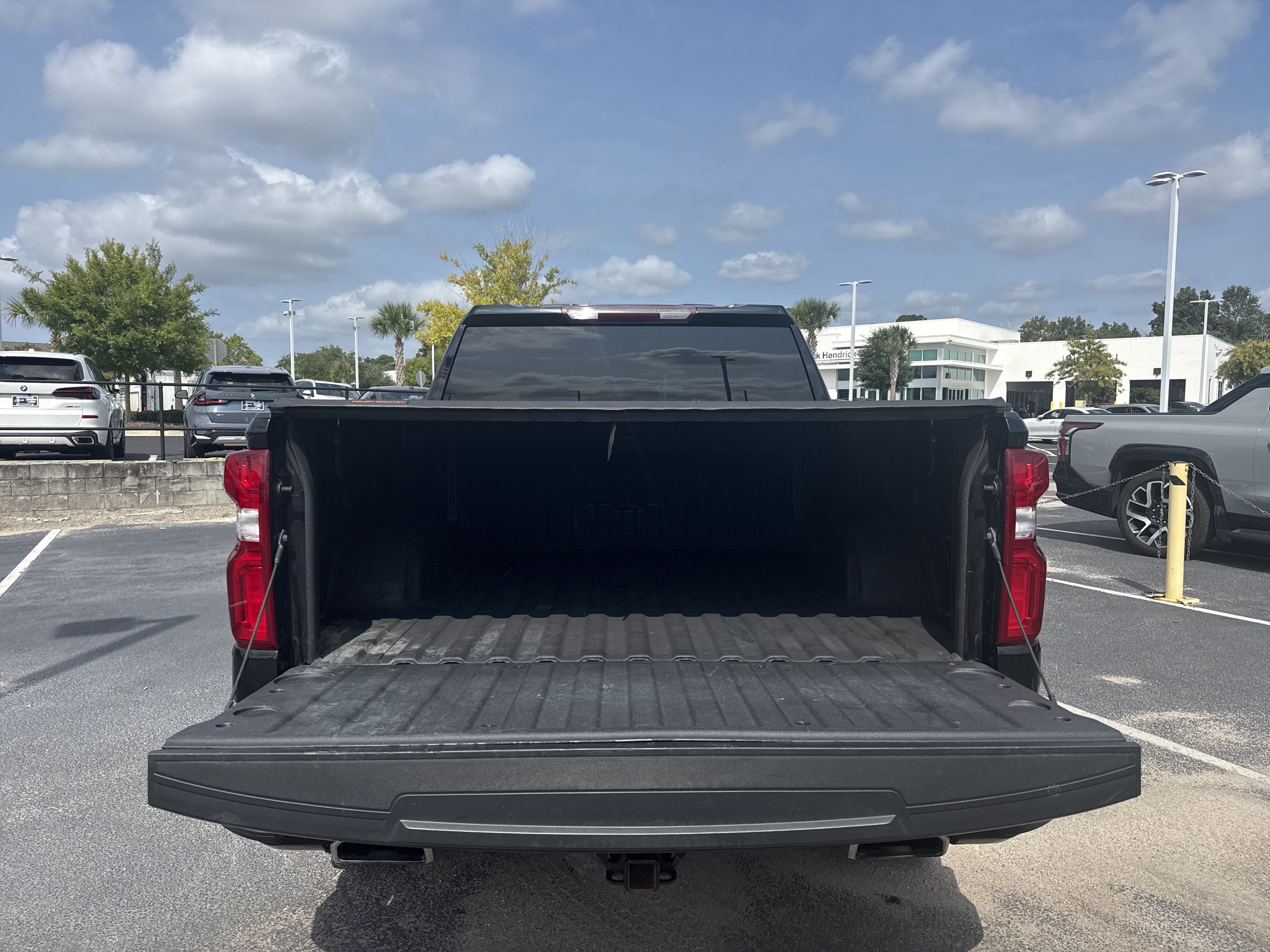 Used 2021 Chevrolet Silverado 1500 LT Trail Boss w/ Bed Protection Package AWD/4WD image 24