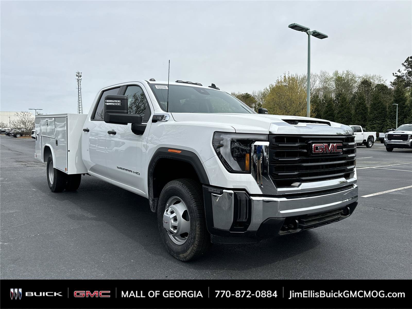 New 2025 GMC Sierra 3500 Pro w/ Convenience Package RWD image 1