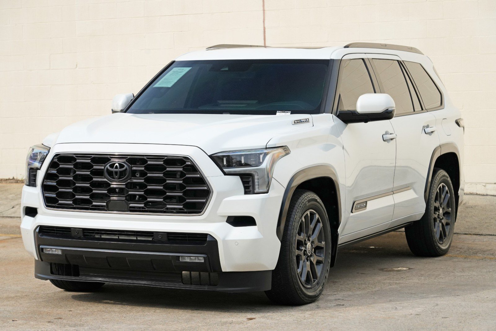 Used 2024 Toyota Sequoia Platinum AWD/4WD image 53
