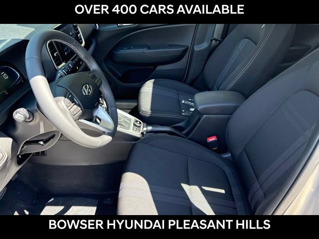 New 2026 Hyundai Venue SEL FWD image 4