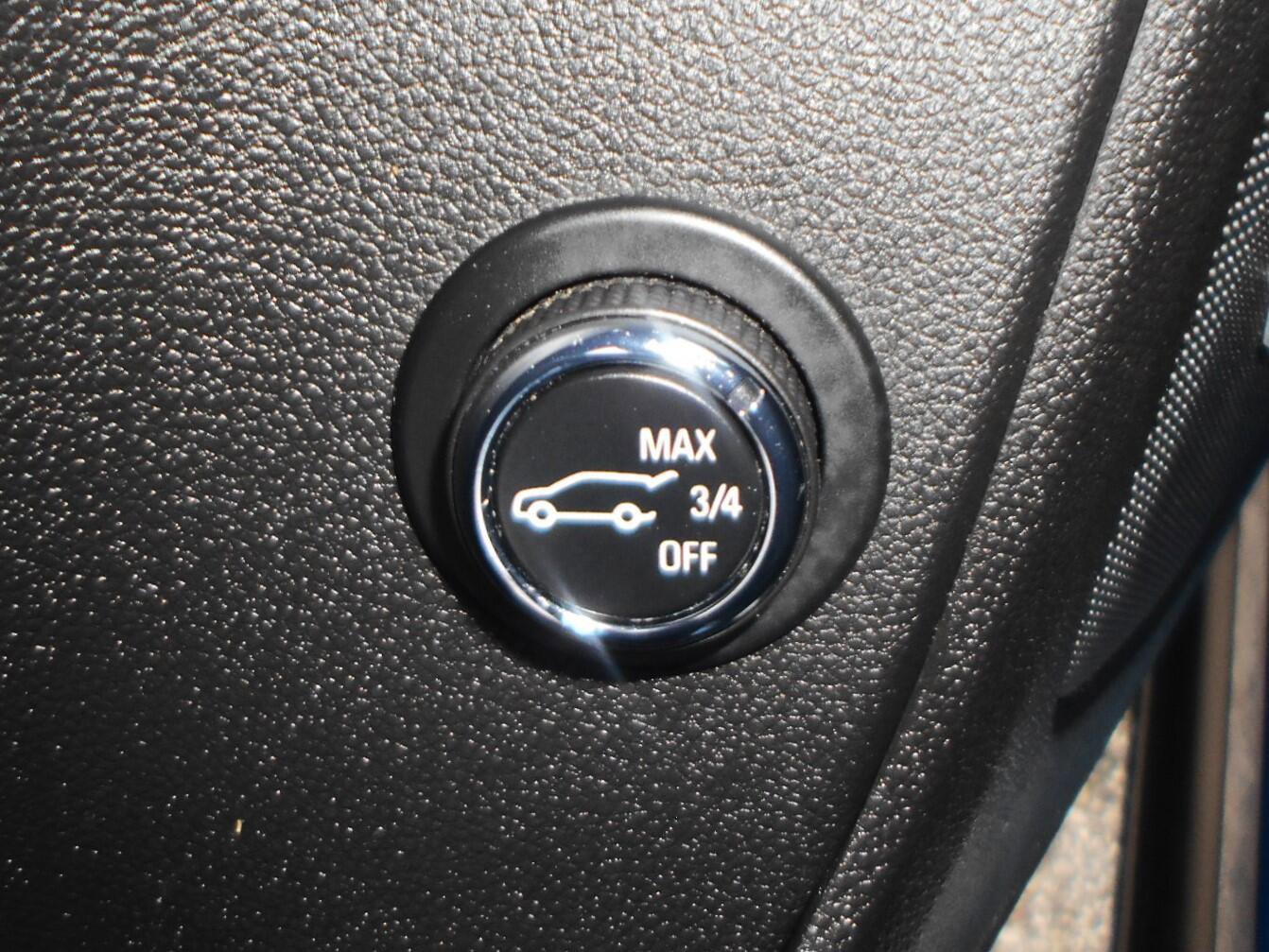 Used 2020 Chevrolet Blazer RS image 23