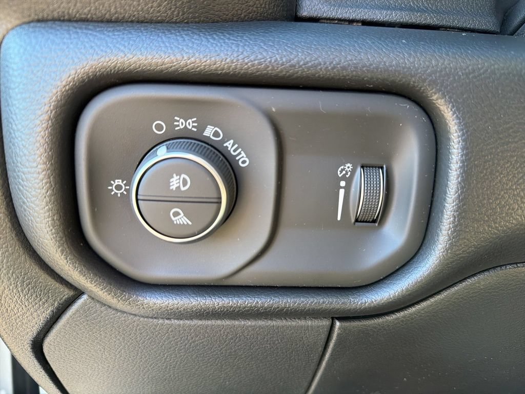 New 2026 RAM 3500 Tradesman AWD/4WD image 46