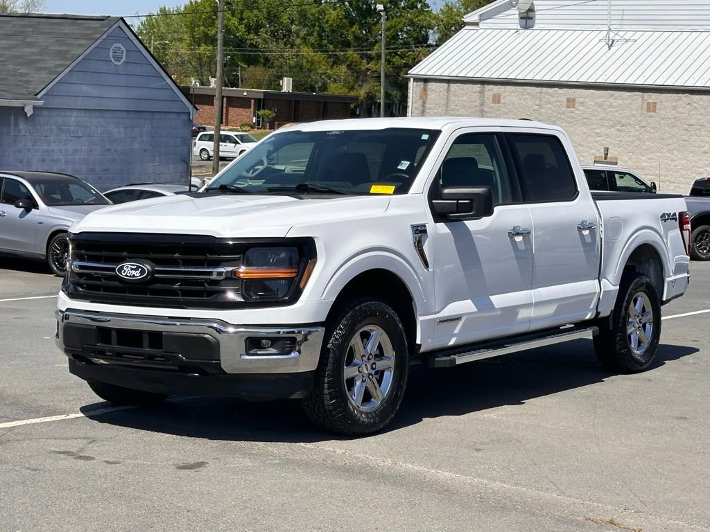 Used 2025 Ford F150 XLT w/ Equipment Group 301A Standard AWD/4WD image 2