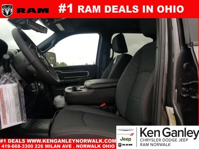 New 2026 RAM 4500 4x4 Crew Cab DRW image 11