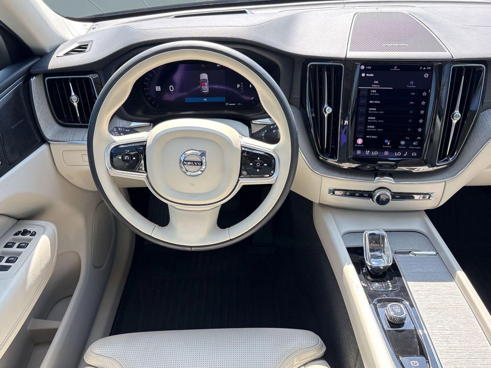 Used 2023 Volvo XC60 B5 Ultimate w/ Climate Package image 28