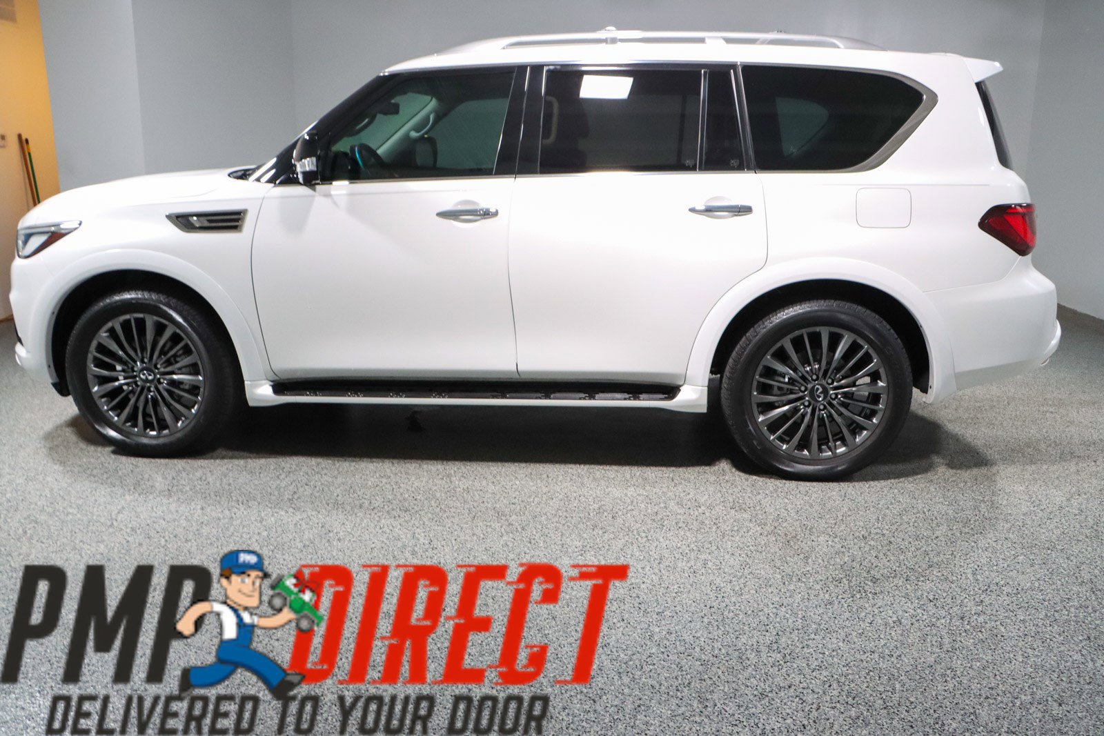 Used 2023 INFINITI QX80 Premium Select w/ Cargo Package image 10