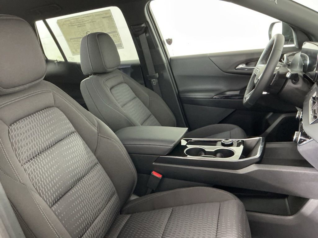 New 2026 Chevrolet Equinox LT w/ Midnight Edition AWD/4WD image 9