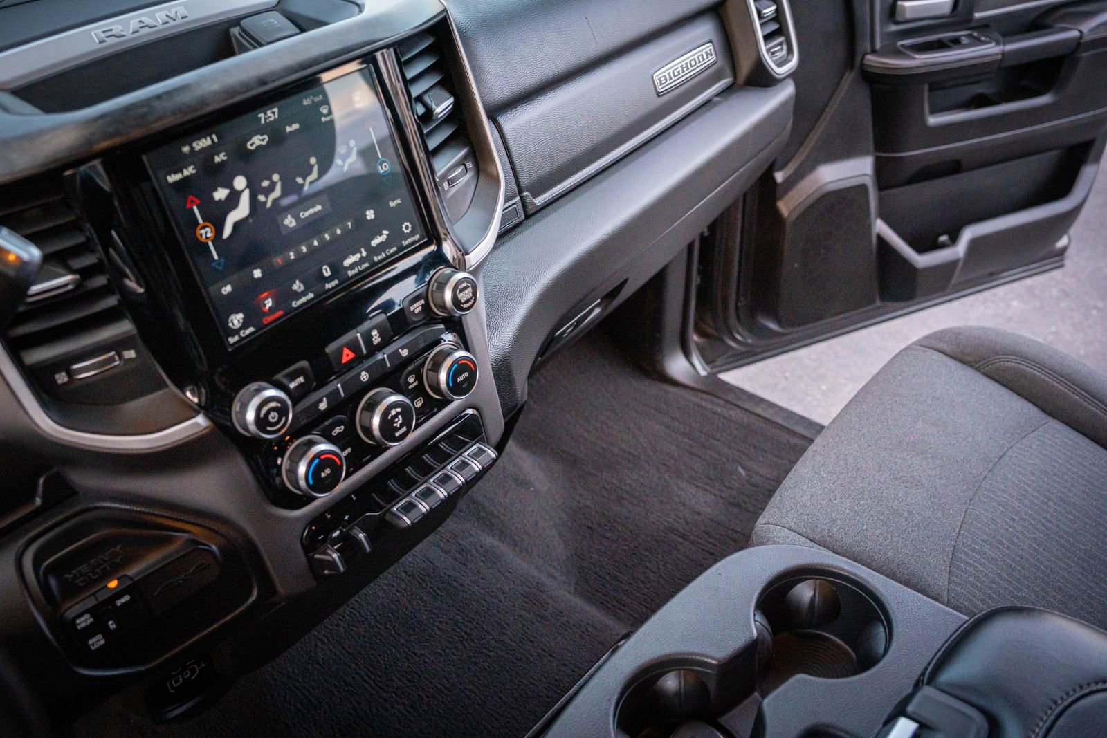 Used 2020 RAM 3500 Big Horn w/ Level 2 Equipment Group image 25